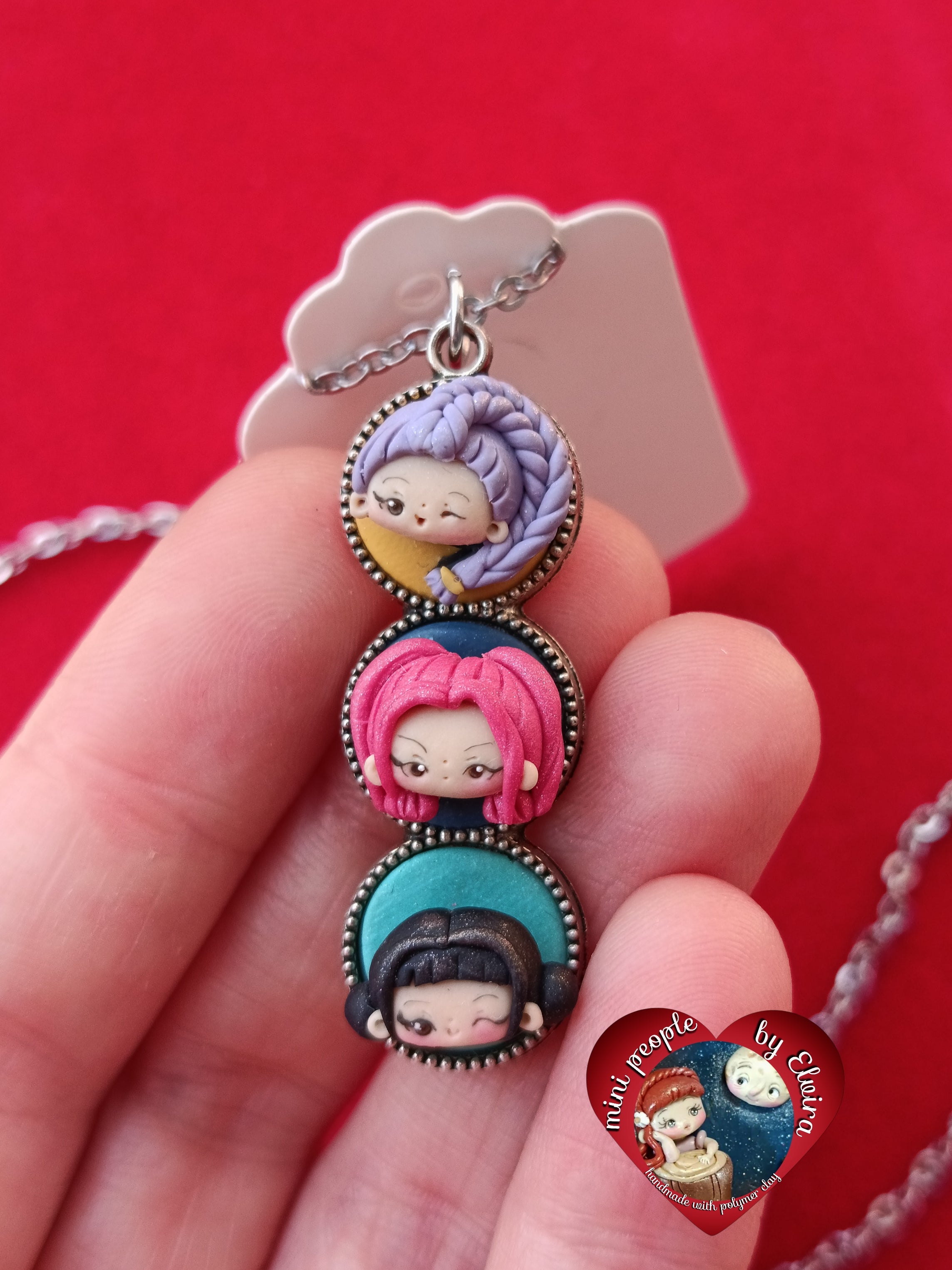 Collana huntrix