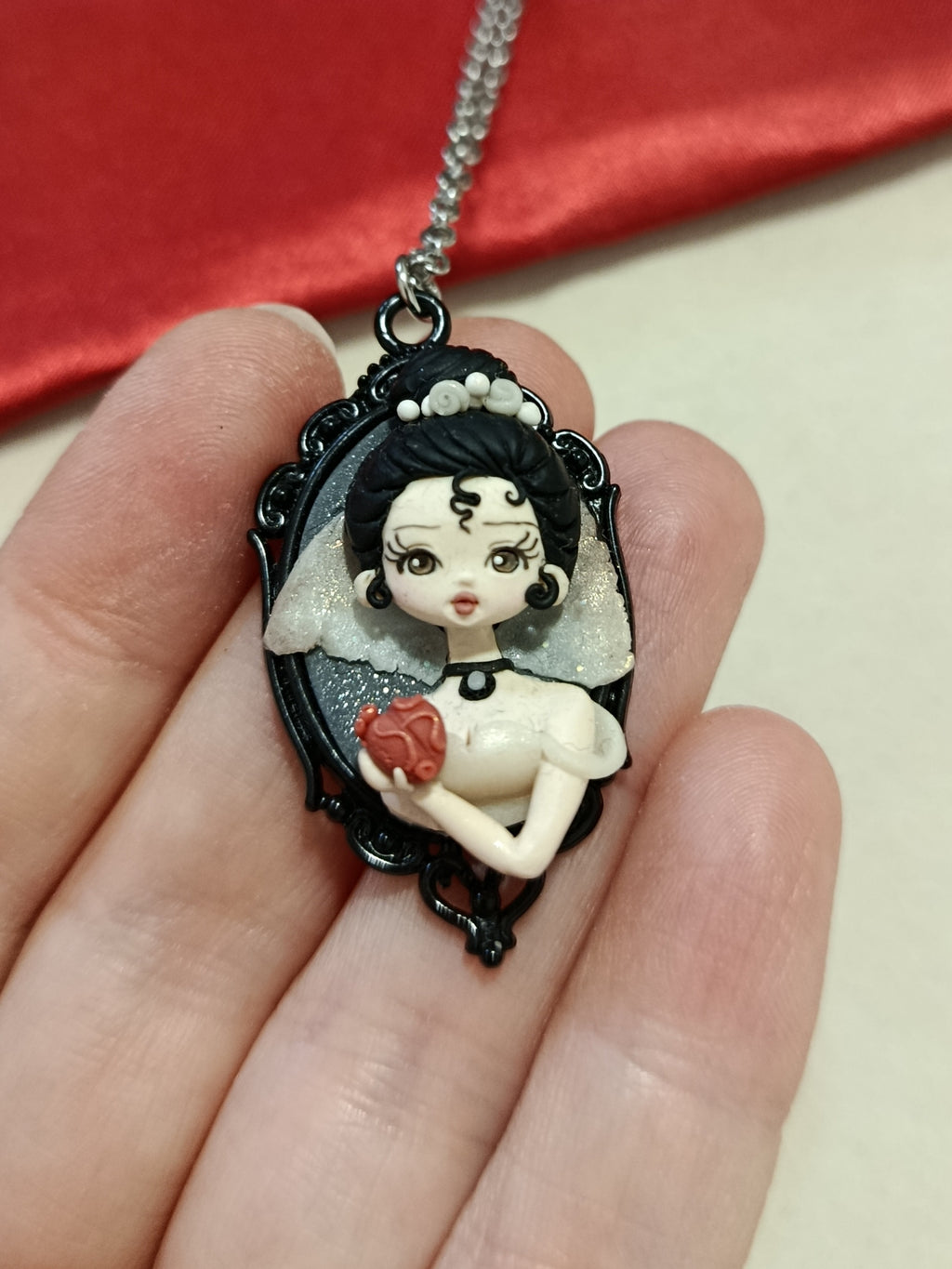 Collana sposa fantasma Lucia cammeo