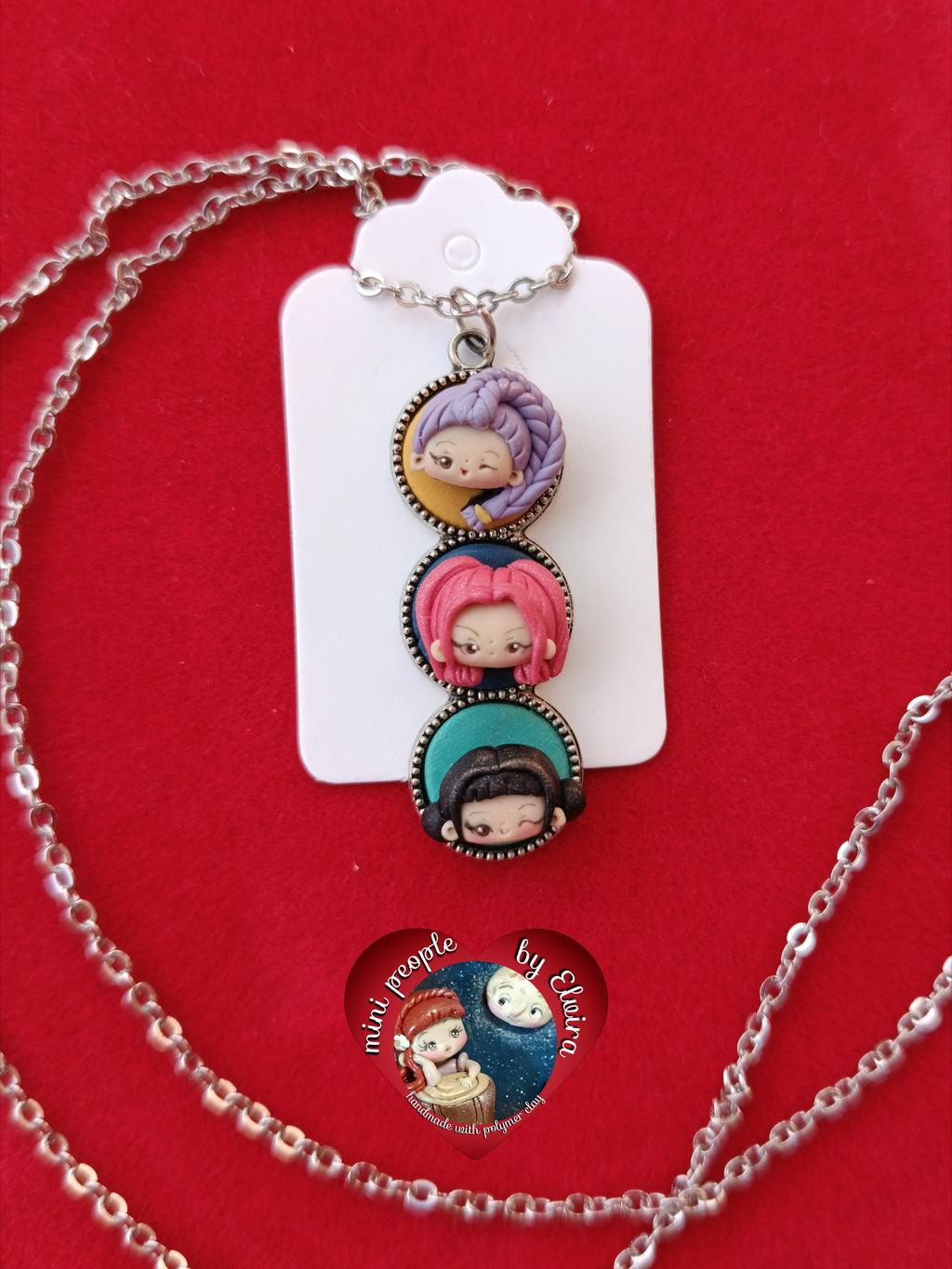 Collana huntrix