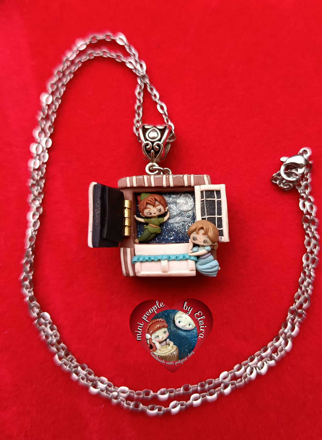 Collana dollhouse con finestrina Wendy e Peter