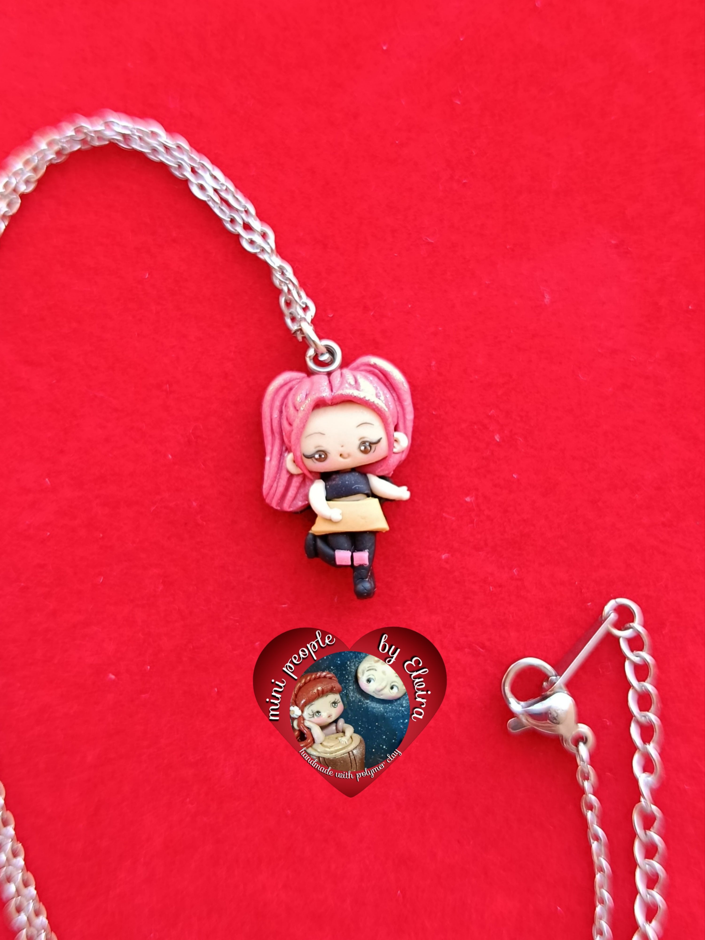 Collana mira huntrix