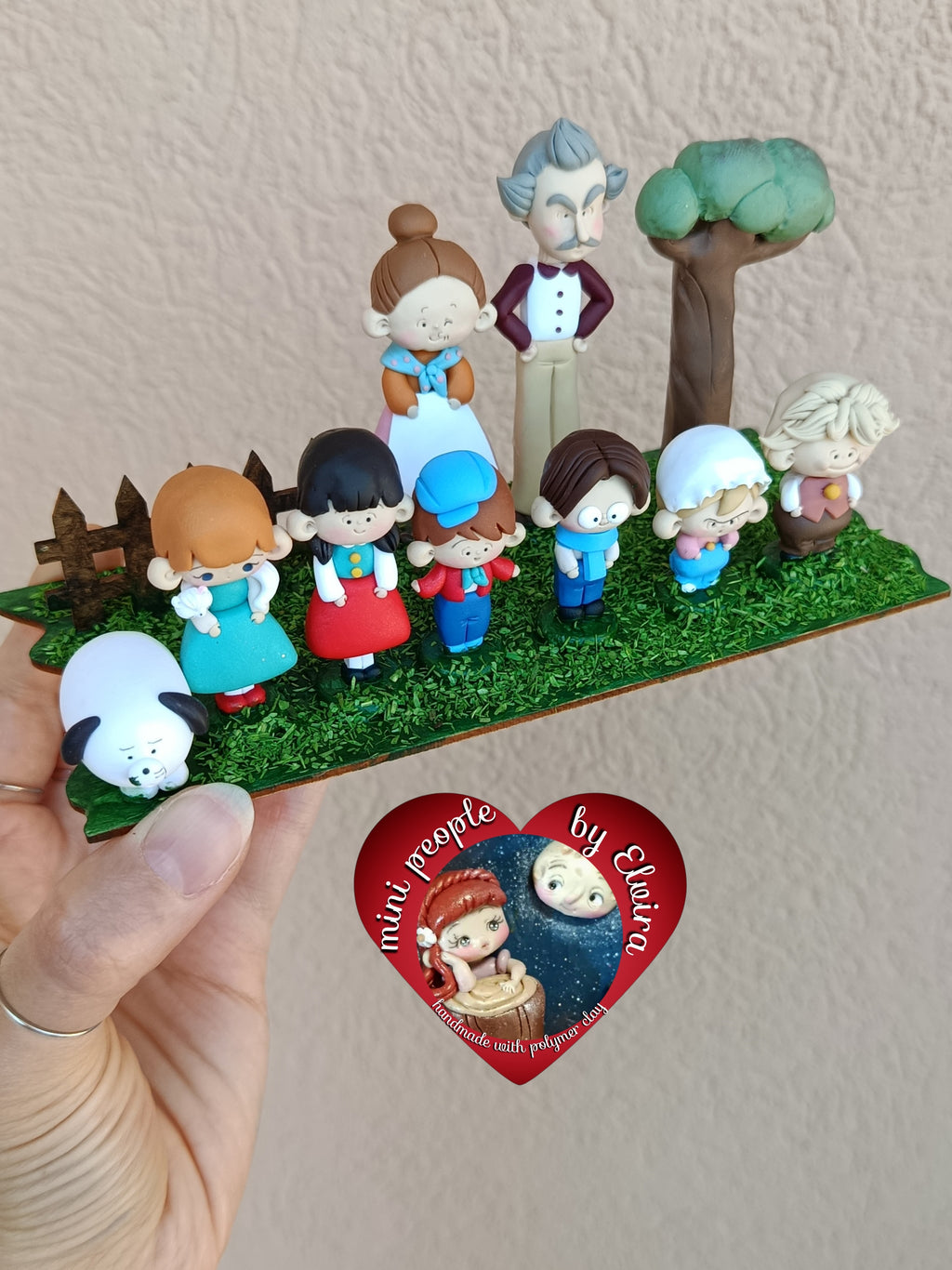 Figure Lo strano mondo di Minù, Mrs Pepperpot, Signora Minù