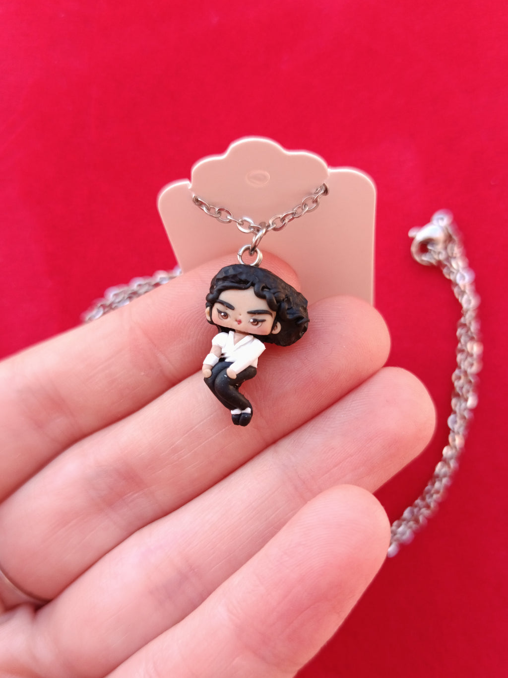 Collana Michael, Black or White