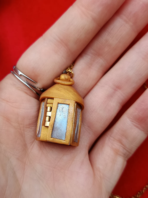 Collana dollhouse con finestrina Lanterna Trilly