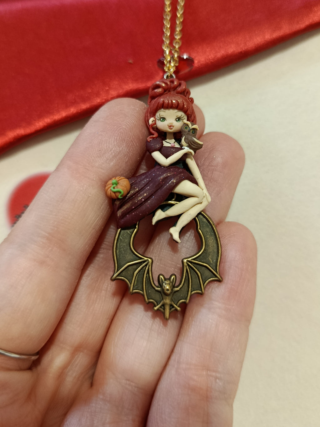 Collana Strega Susie